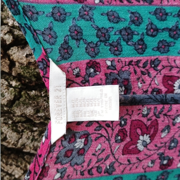 Forever 21 kimono. - Picture 4 of 7